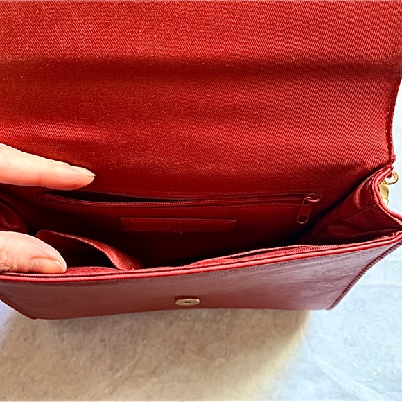 Forever 21 Purse Red Envelope Crossbody Bag Faux Leather Clearance - Picture 7 of 12